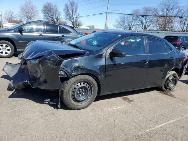 5YFBURHE8JP806337 2018 TOYOTA COROLLA - Image 1