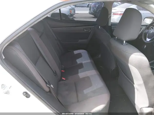 5YFBURHE8JP808234 2018 TOYOTA COROLLA - Image 8