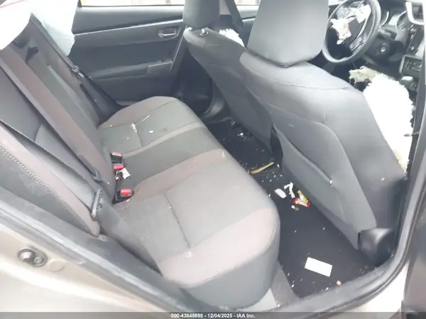 5YFBURHE8JP809254 2018 TOYOTA COROLLA - Image 8