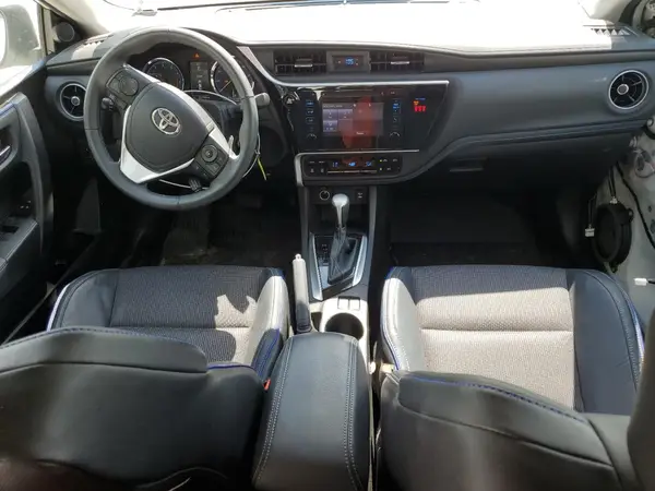5YFBURHE8JP810341 2018 TOYOTA COROLLA - Image 8