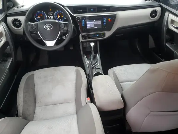 5YFBURHE8JP811778 2018 TOYOTA COROLLA - Image 8