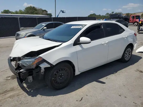 5YFBURHE8JP812395 2018 TOYOTA COROLLA - Image 1