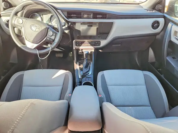 5YFBURHE8JP813207 2018 TOYOTA COROLLA - Image 8