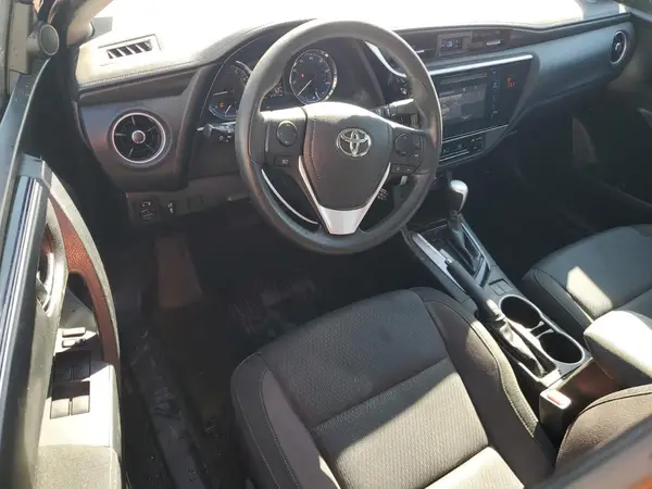 5YFBURHE8JP813370 2018 TOYOTA COROLLA - Image 8
