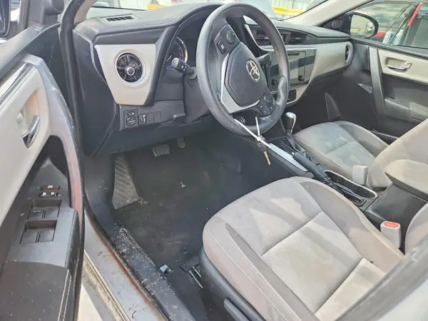 5YFBURHE8JP815331 2018 TOYOTA COROLLA - Image 8