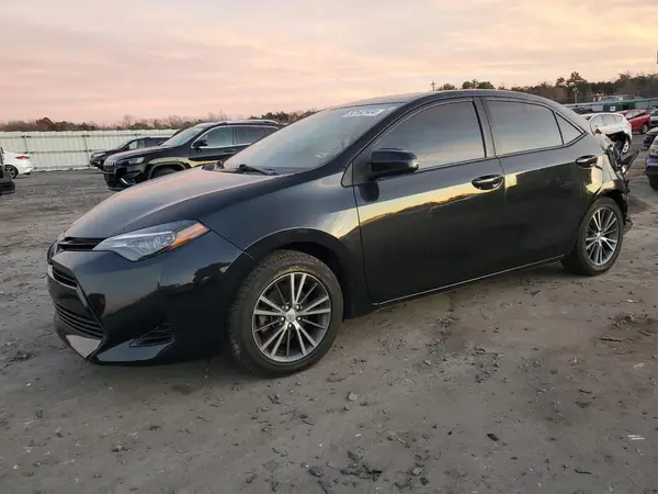 5YFBURHE8JP822974 2018 TOYOTA COROLLA - Image 1