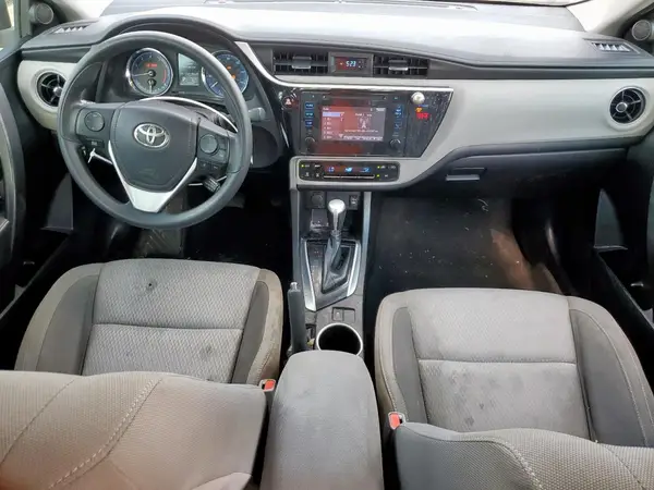 5YFBURHE8JP823722 2018 TOYOTA COROLLA - Image 8