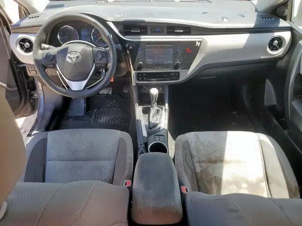 5YFBURHE8JP823784 2018 TOYOTA COROLLA - Image 8