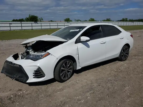 5YFBURHE8JP823977 2018 TOYOTA COROLLA - Image 1