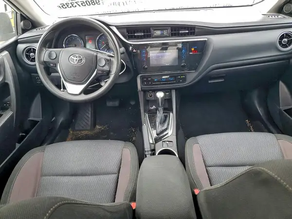 5YFBURHE8JP827267 2018 TOYOTA COROLLA - Image 8