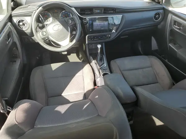 5YFBURHE8JP827754 2018 TOYOTA COROLLA - Image 8