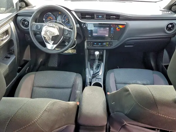 5YFBURHE8JP829830 2018 TOYOTA COROLLA - Image 8