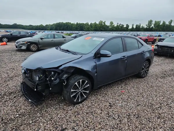 5YFBURHE8JP830718 2018 TOYOTA COROLLA - Image 1