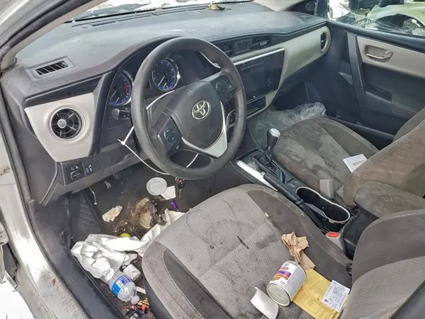 5YFBURHE8JP837488 2018 TOYOTA COROLLA - Image 8