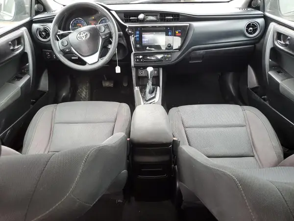 5YFBURHE8JP840634 2018 TOYOTA COROLLA - Image 8