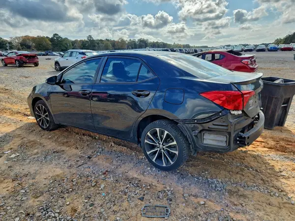 5YFBURHE8JP842156 2018 TOYOTA COROLLA - Image 2