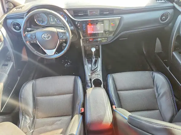 5YFBURHE8JP844229 2018 TOYOTA COROLLA - Image 8