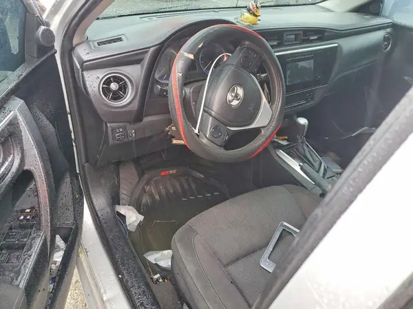 5YFBURHE8JP844652 2018 TOYOTA COROLLA - Image 8