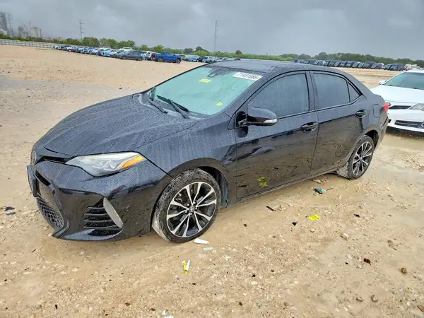 5YFBURHE8JP847227 2018 TOYOTA COROLLA - Image 1
