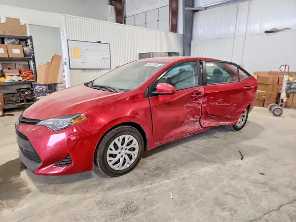 5YFBURHE8JP849561 2018 TOYOTA COROLLA - Image 1