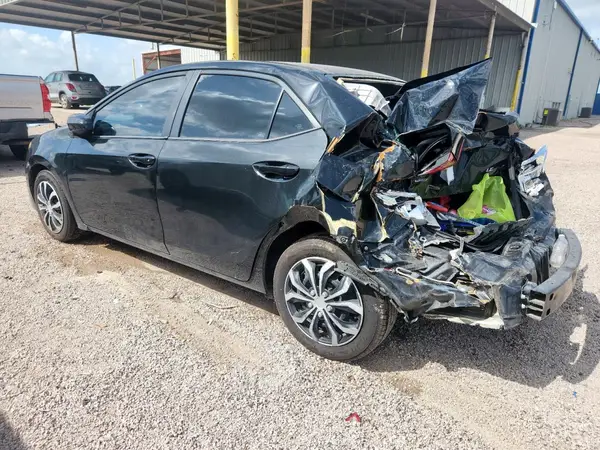 5YFBURHE8JP849804 2018 TOYOTA COROLLA - Image 2