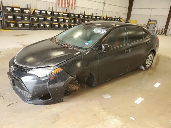 5YFBURHE8JP850953 2018 TOYOTA COROLLA - Image 1