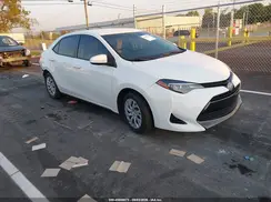 5YFBURHE8JP852220 2018 TOYOTA COROLLA