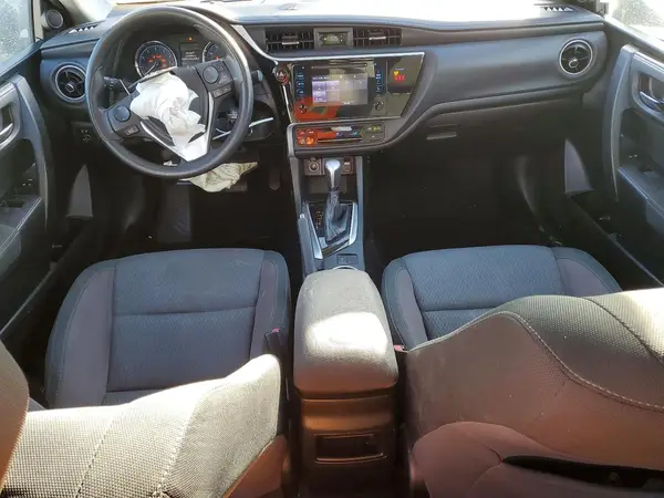 5YFBURHE8JP854730 2018 TOYOTA COROLLA - Image 8