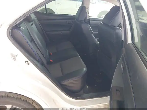 5YFBURHE8KP856530 2019 TOYOTA COROLLA - Image 8