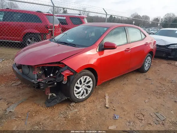 5YFBURHE8KP856723 2019 TOYOTA COROLLA - Image 2