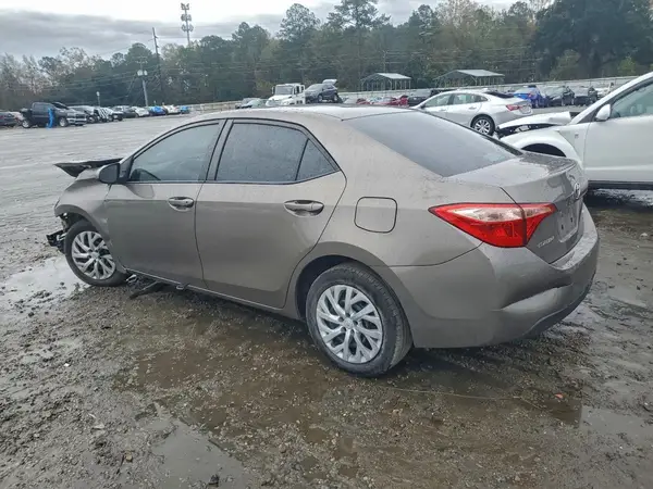 5YFBURHE8KP857452 2019 TOYOTA COROLLA - Image 2