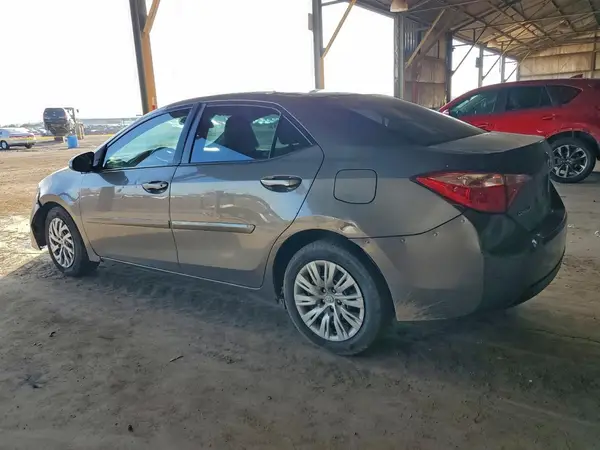 5YFBURHE8KP858309 2019 TOYOTA COROLLA - Image 2