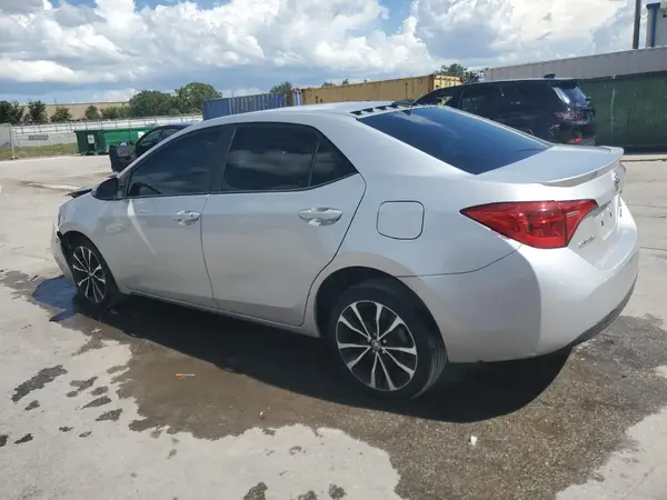 5YFBURHE8KP860237 2019 TOYOTA COROLLA - Image 2