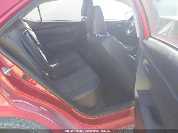 5YFBURHE8KP861582 2019 TOYOTA COROLLA - Image 8