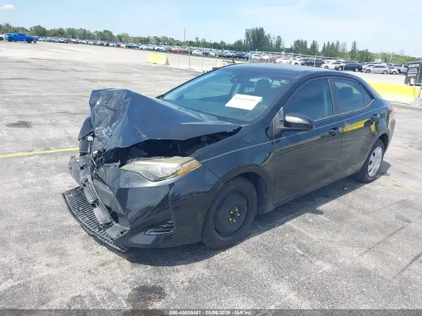 5YFBURHE8KP862537 2019 TOYOTA COROLLA - Image 2