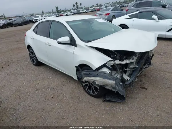 5YFBURHE8KP863767 2019 TOYOTA COROLLA - Image 1