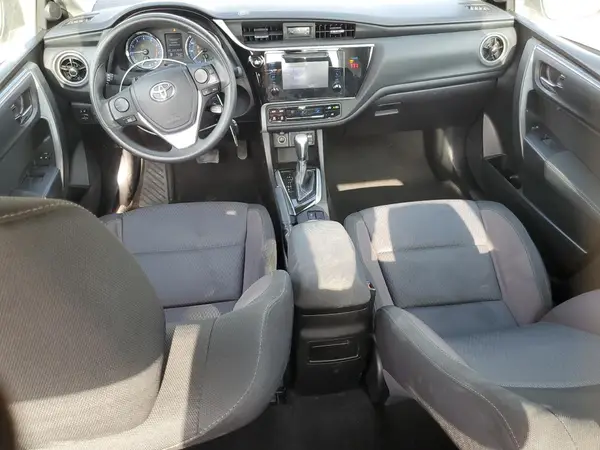 5YFBURHE8KP864871 2019 TOYOTA COROLLA - Image 8