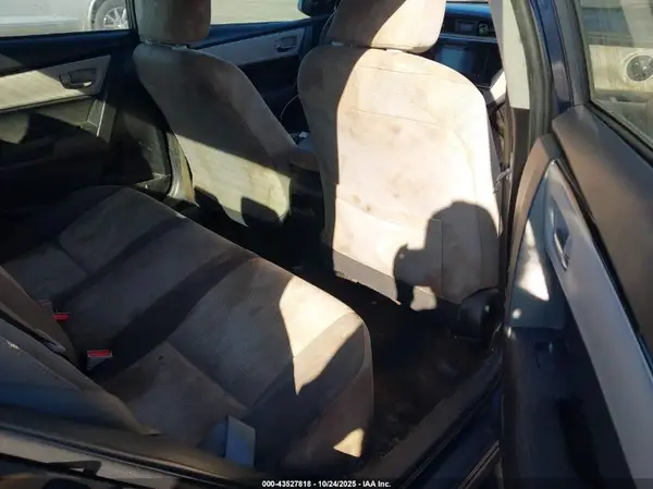5YFBURHE8KP865325 2019 TOYOTA COROLLA - Image 8