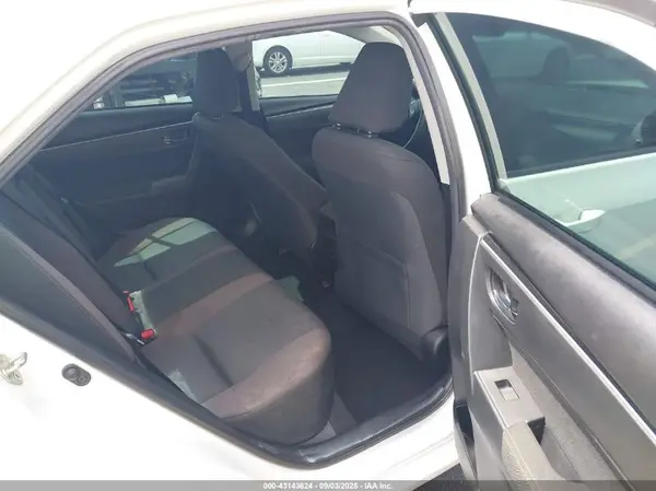 5YFBURHE8KP868399 2019 TOYOTA COROLLA - Image 8