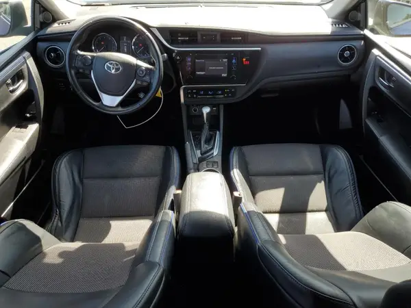 5YFBURHE8KP868726 2019 TOYOTA COROLLA - Image 8