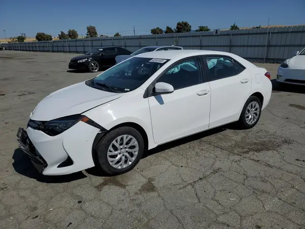 5YFBURHE8KP870234 2019 TOYOTA COROLLA - Image 1