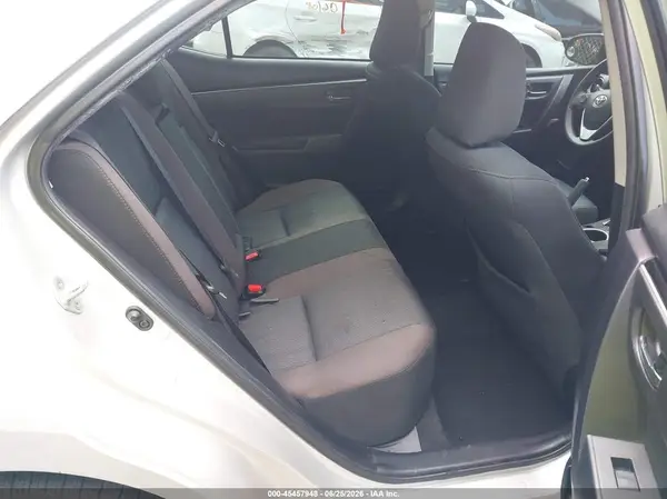 5YFBURHE8KP871335 2019 TOYOTA COROLLA - Image 8