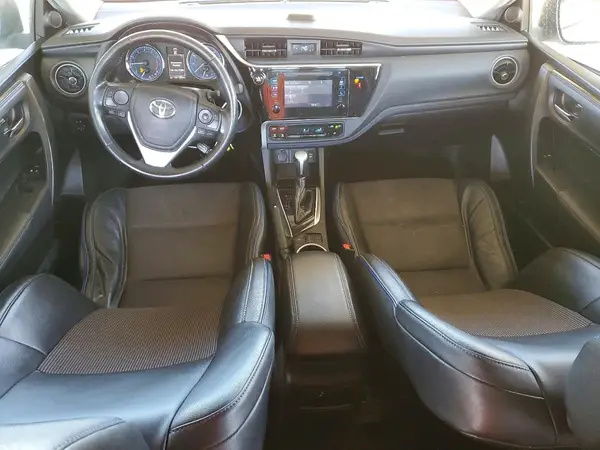 5YFBURHE8KP873053 2019 TOYOTA COROLLA - Image 8