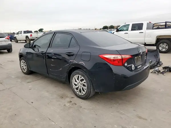 5YFBURHE8KP873327 2019 TOYOTA COROLLA - Image 2