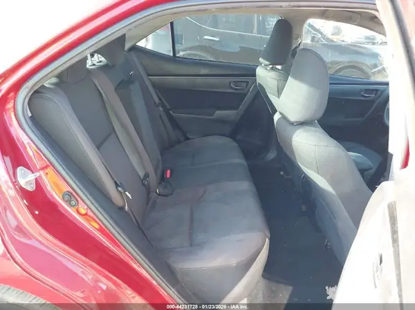 5YFBURHE8KP875773 2019 TOYOTA COROLLA - Image 8