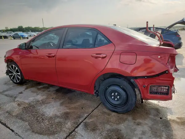 5YFBURHE8KP876423 2019 TOYOTA COROLLA - Image 2