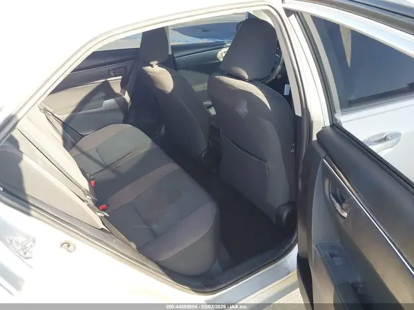 5YFBURHE8KP876485 2019 TOYOTA COROLLA - Image 8
