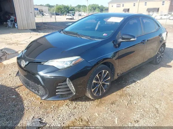 5YFBURHE8KP879449 2019 TOYOTA COROLLA - Image 2