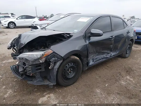 5YFBURHE8KP882528 2019 TOYOTA COROLLA - Image 2