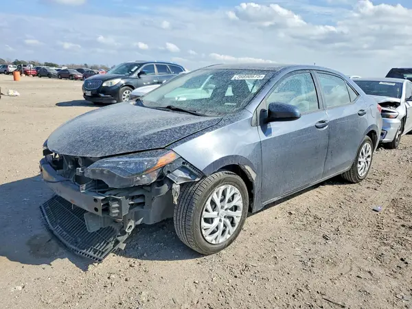 5YFBURHE8KP883047 2019 TOYOTA COROLLA - Image 1